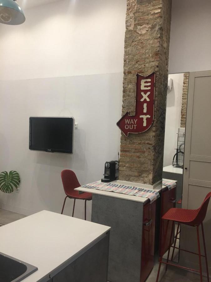 Ferienwohnung Loft Con Encanto En Pleno Centro De Málaga Exterior foto